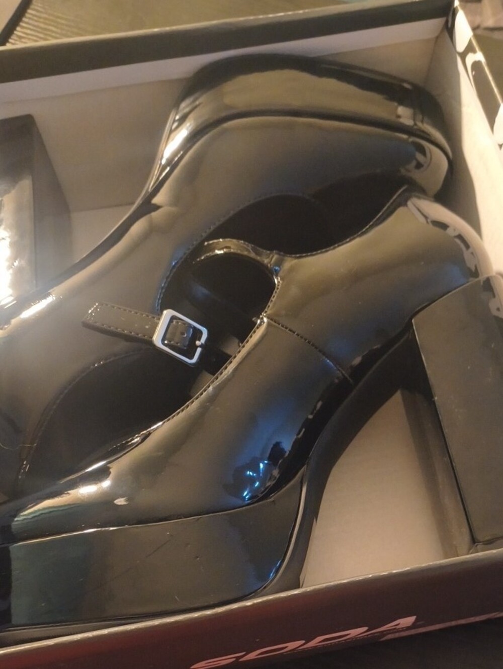 Soda Black Patent Mary Jane Pumps - Classic Women's Shoes - Picture 3 of 3